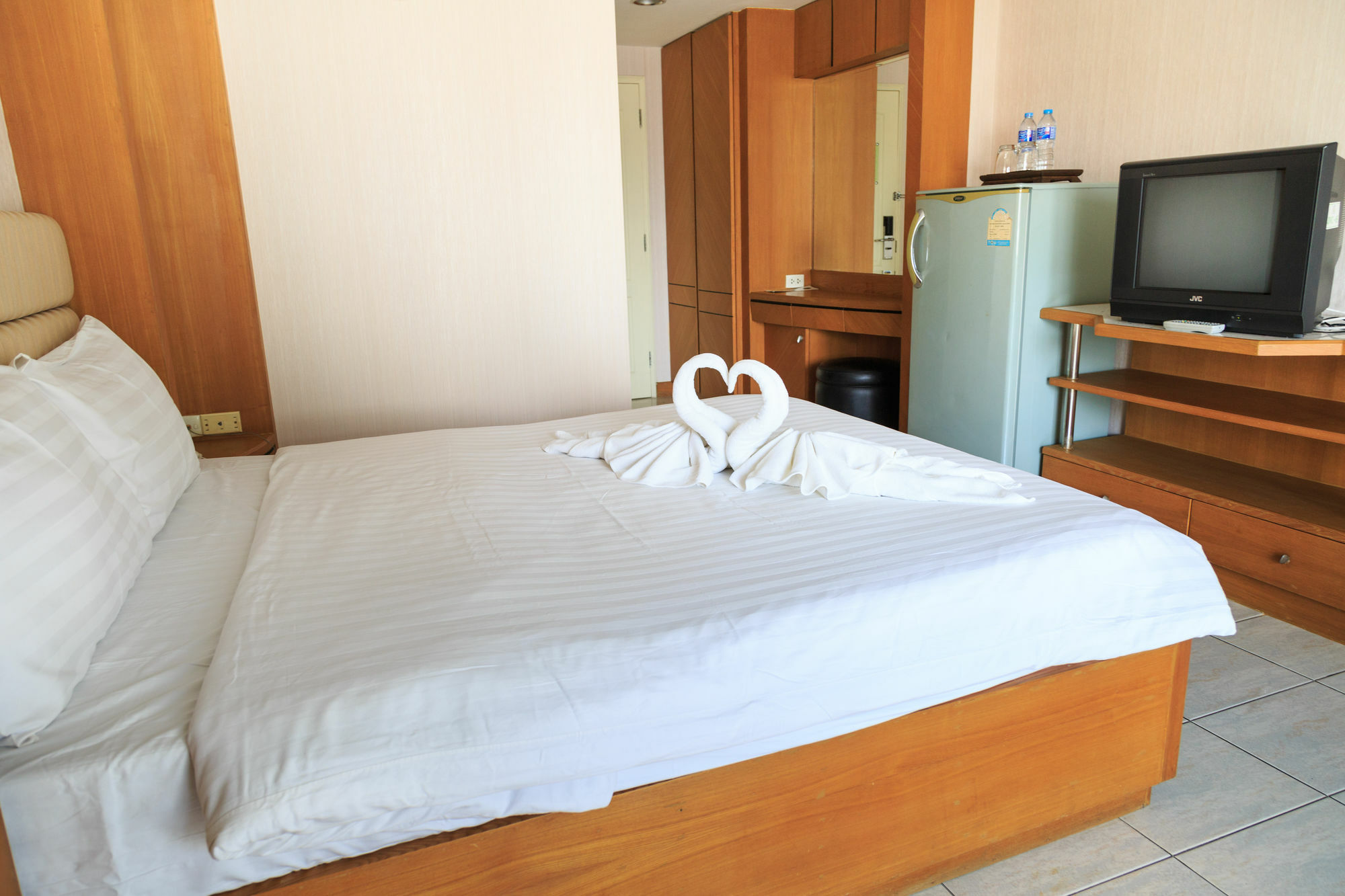 Roseate Ratchada Aparthotel Bangkok Exterior photo